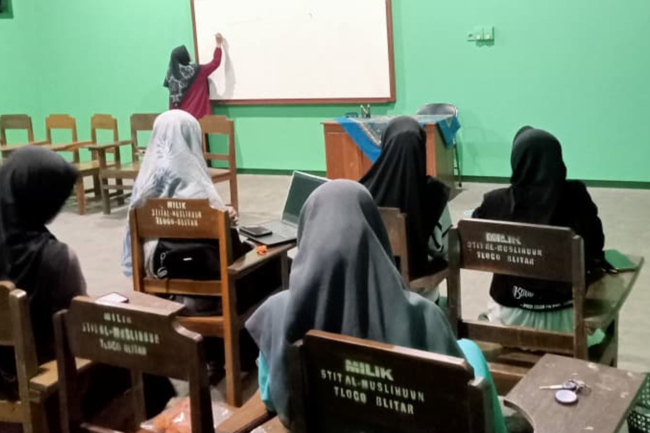 Teguhkan Ideologi Aswaja: KOPRI PMII Bongkar STIT Al-Muslihuun Gelar Kajian Risalatul Mahidl