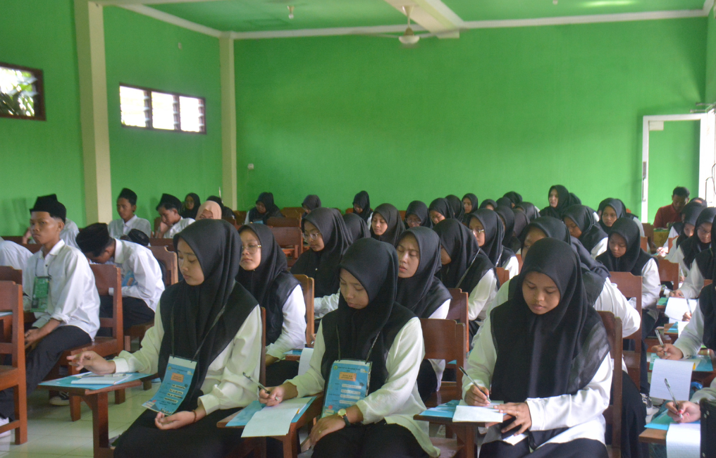 Forum PBAK STIT Al-Muslihuun Sukses Digelar, Narasumber Kapasitas Tinggi Bakar Semangat Belajar Maha